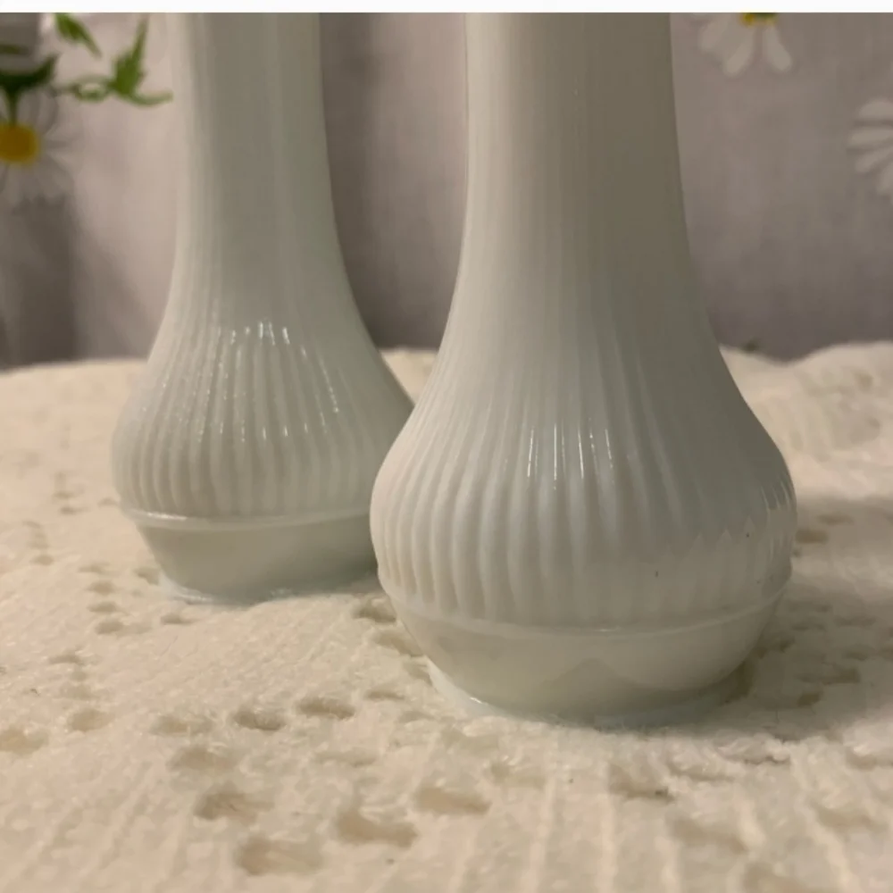 Vintage 2 Randall Glass Vases -White-EUC - Picture 3 of 13